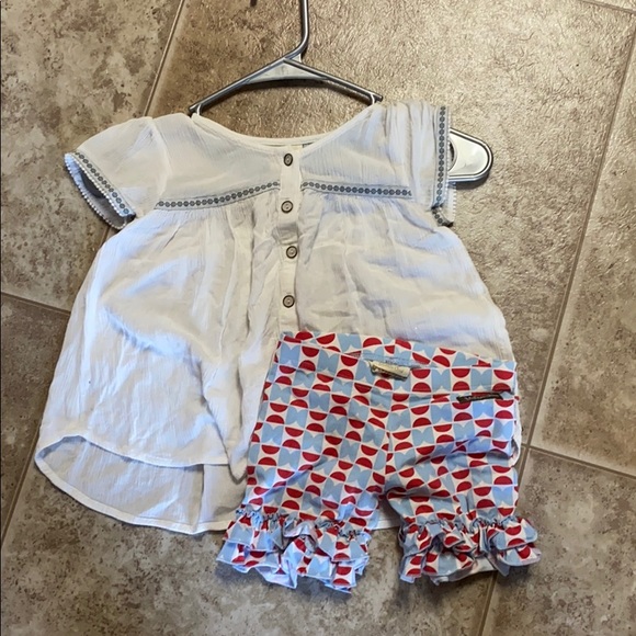 Matilda Jane Other - Matilda Jane size 4 top and shorts